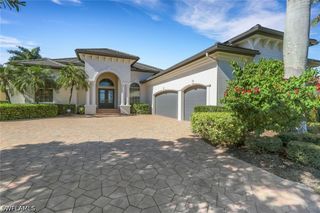 18530 Cypress Haven DR, Fort Myers, FL 33908