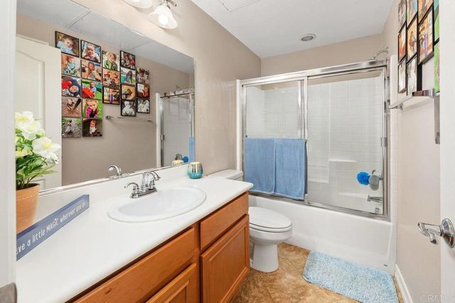 54 Via Sovana, Santee, CA 92071