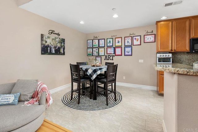 54 Via Sovana, Santee, CA 92071