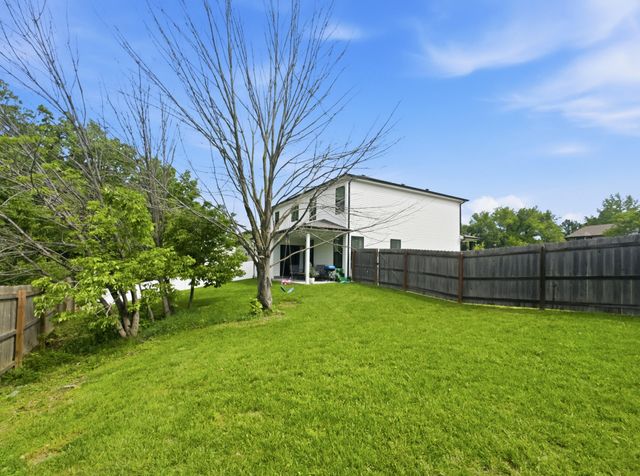 3201 CRESTWOOD LN, Columbia, MO 65203