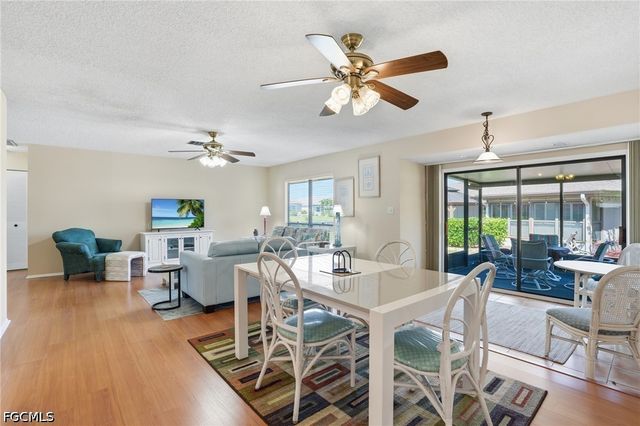 4289 Island CIR 1, Fort Myers, FL 33919