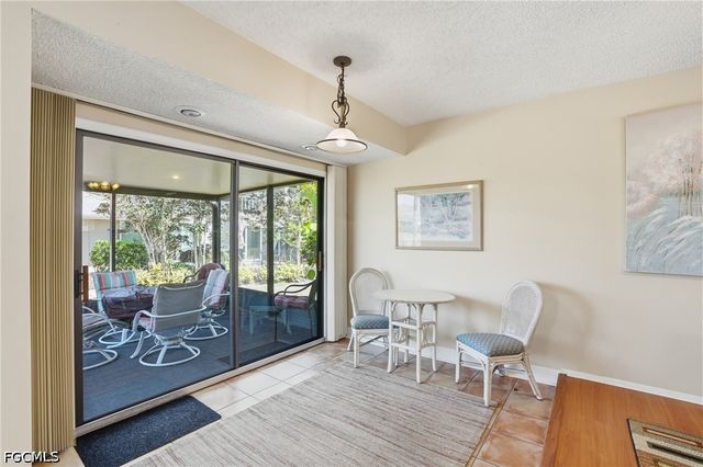 4289 Island CIR 1, Fort Myers, FL 33919