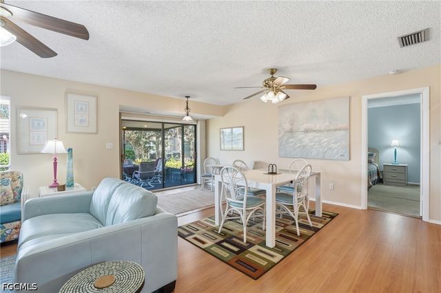 4289 Island CIR 1, Fort Myers, FL 33919