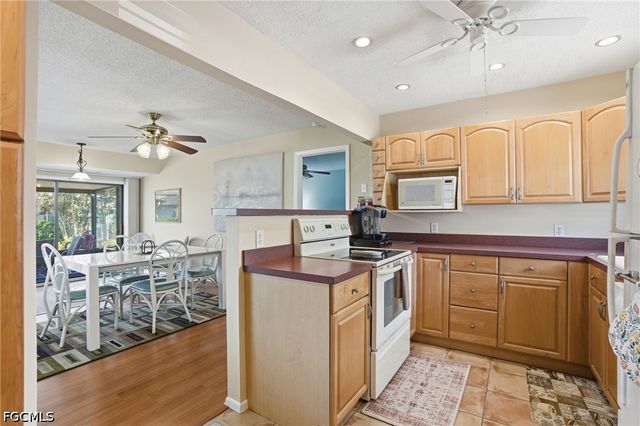 4289 Island CIR 1, Fort Myers, FL 33919