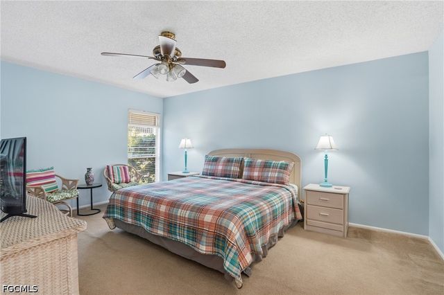 4289 Island CIR 1, Fort Myers, FL 33919