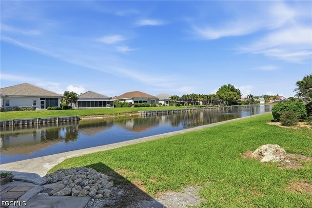 4289 Island CIR 1, Fort Myers, FL 33919
