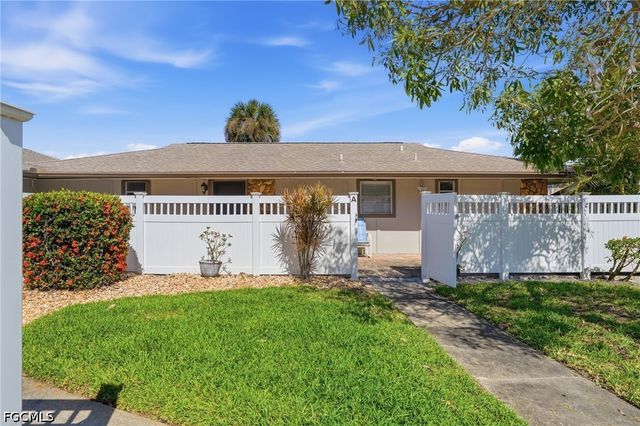 4289 Island CIR 1, Fort Myers, FL 33919