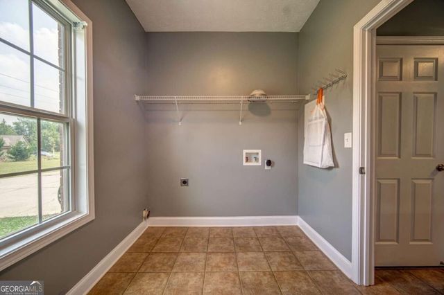249 Hedgewood Drive, Hampton, GA 30228