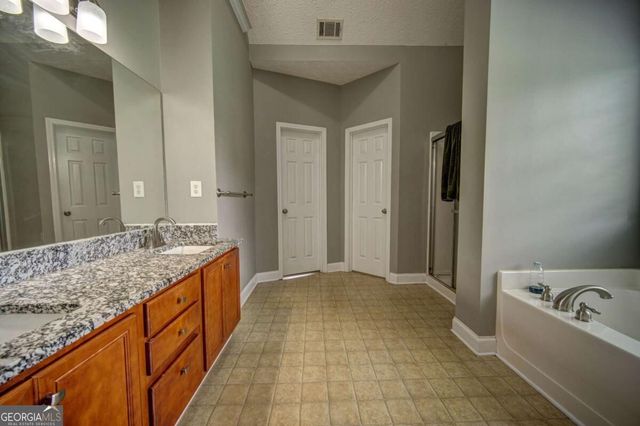 249 Hedgewood Drive, Hampton, GA 30228