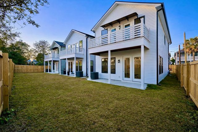 2031 Echo Avenue, North Charleston, SC 29405