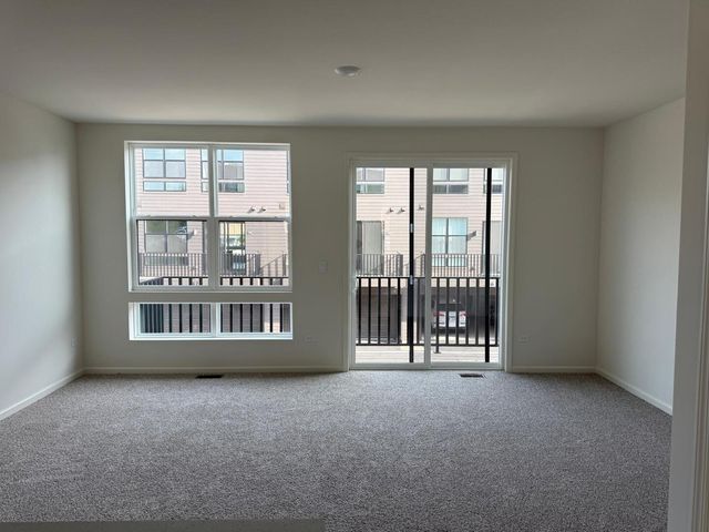 347 Summit Circle, Lombard, IL 60148