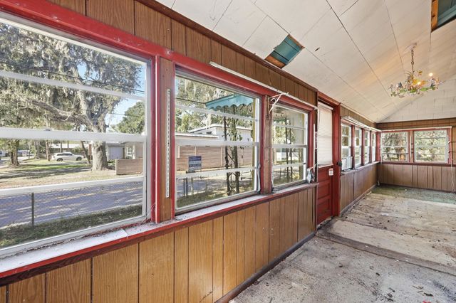 9 Masters Dr, St Augustine, FL 32084