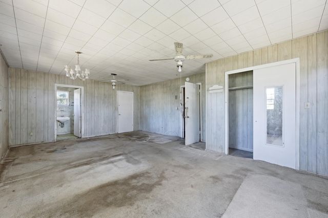 9 Masters Dr, St Augustine, FL 32084