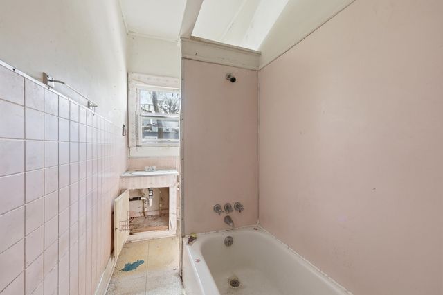 9 Masters Dr, St Augustine, FL 32084