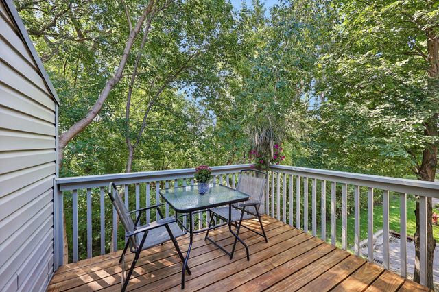 7249 32nd Avenue N, Crystal, MN 55427