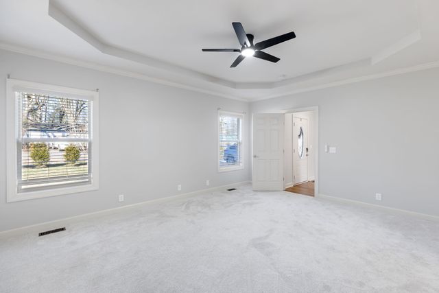 600 Twin Oak Dr, Murfreesboro, TN 37130