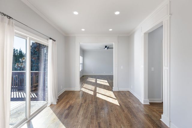 600 Twin Oak Dr, Murfreesboro, TN 37130