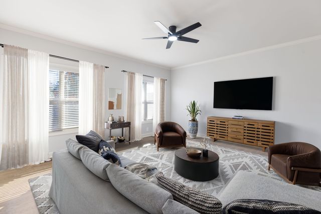 600 Twin Oak Dr, Murfreesboro, TN 37130