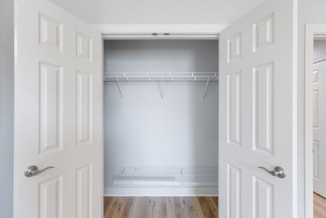 600 Twin Oak Dr, Murfreesboro, TN 37130