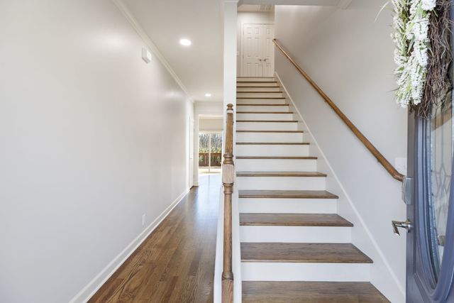 600 Twin Oak Dr, Murfreesboro, TN 37130