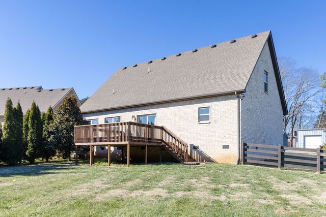 600 Twin Oak Dr, Murfreesboro, TN 37130