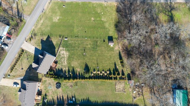 600 Twin Oak Dr, Murfreesboro, TN 37130