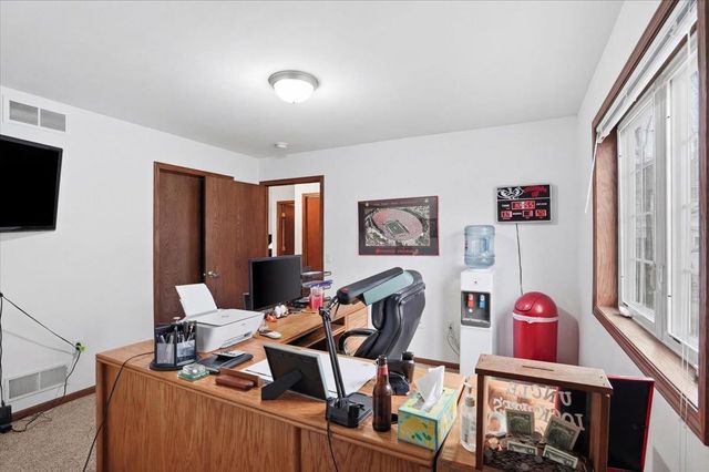 178 Elliott Lane, Oregon, WI 53575