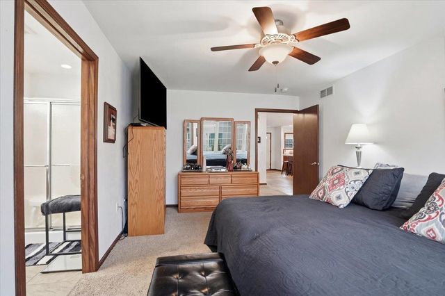 178 Elliott Lane, Oregon, WI 53575