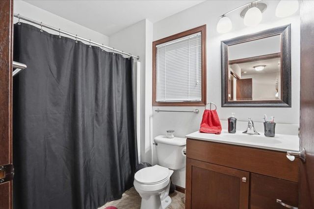 178 Elliott Lane, Oregon, WI 53575