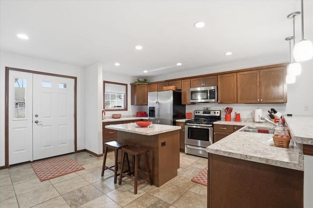 178 Elliott Lane, Oregon, WI 53575