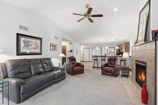 178 Elliott Lane, Oregon, WI 53575