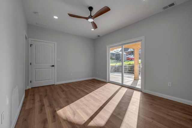 38 N Burns Avenue, Winchester, KY 40391