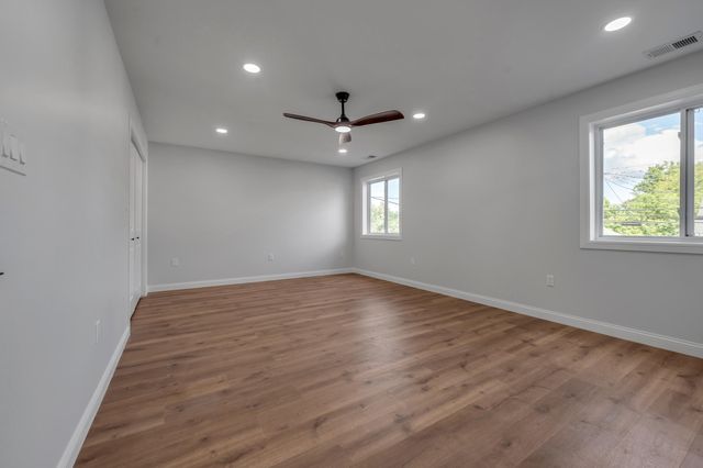 38 N Burns Avenue, Winchester, KY 40391
