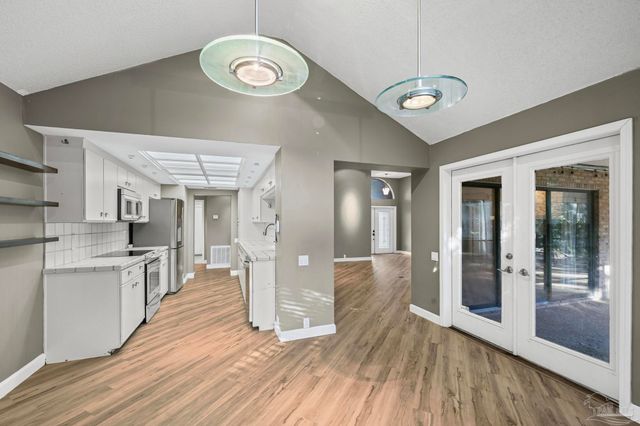 3881 Leesway Cir, Pensacola, FL 32504