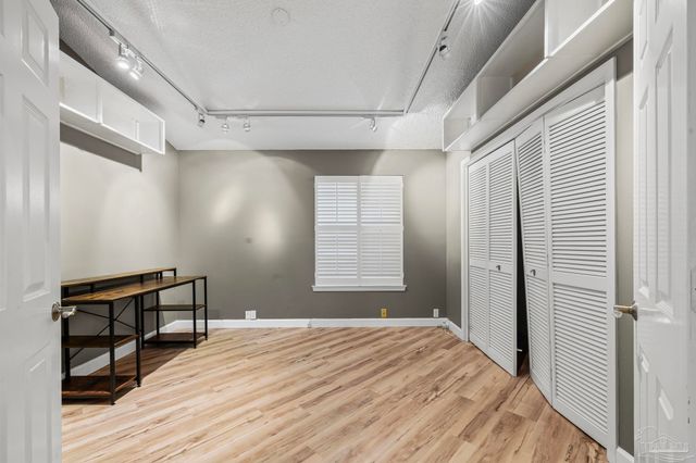 3881 Leesway Cir, Pensacola, FL 32504