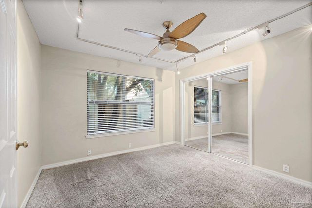 3881 Leesway Cir, Pensacola, FL 32504