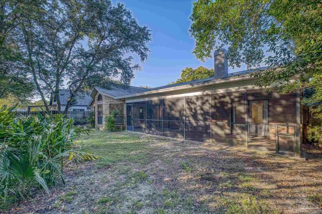 3881 Leesway Cir, Pensacola, FL 32504