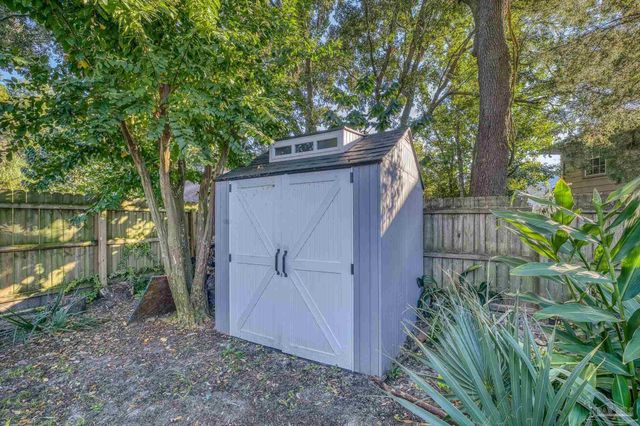 3881 Leesway Cir, Pensacola, FL 32504