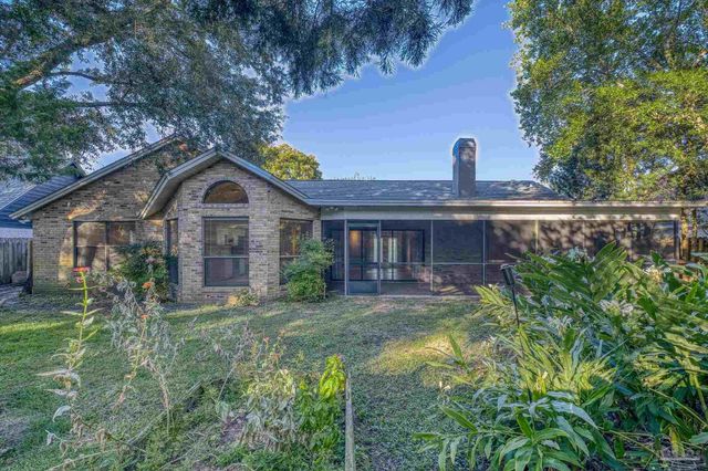 3881 Leesway Cir, Pensacola, FL 32504