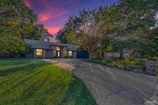 3881 Leesway Cir, Pensacola, FL 32504