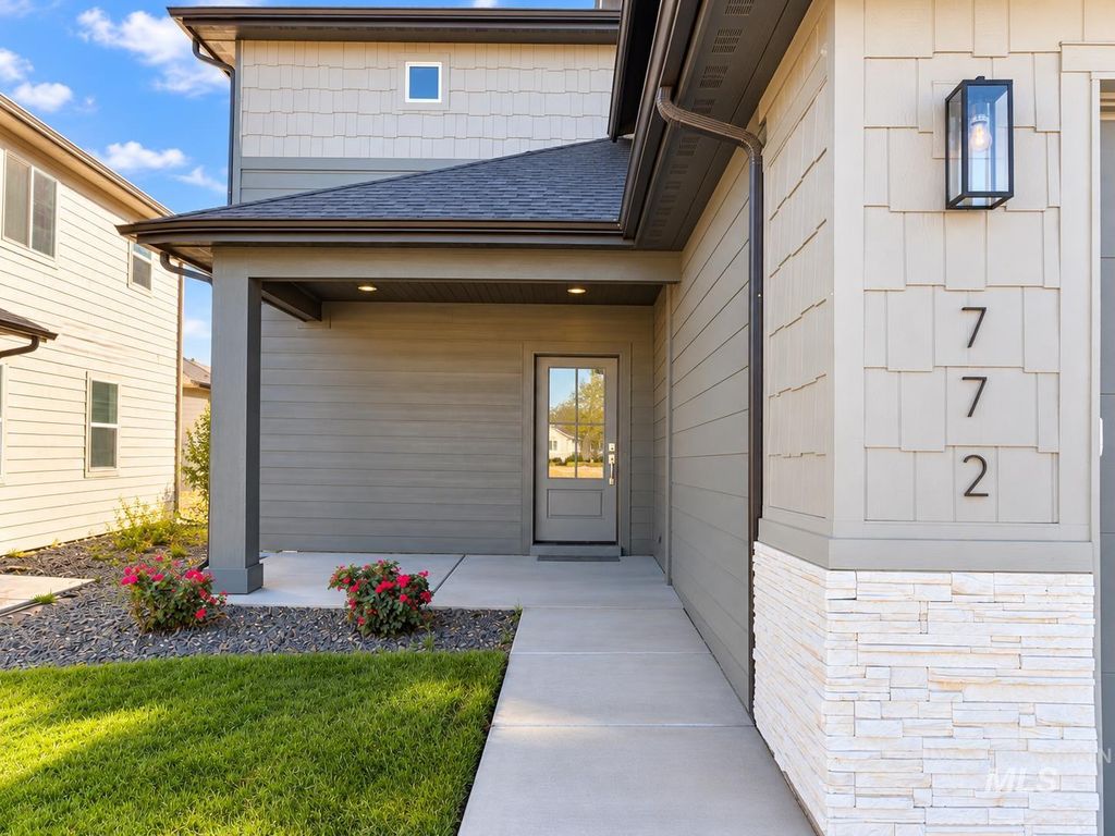 772 S Cassandra Ave, Kuna, ID 83634 photo 3