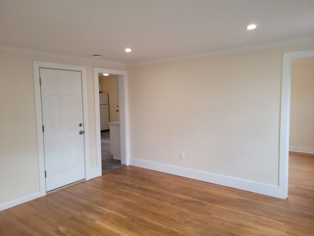 11 Starr Avenue, Danbury, CT 06810