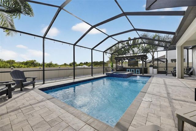 9847 SAGE CREEK DRIVE, Sun City Center, FL 33573