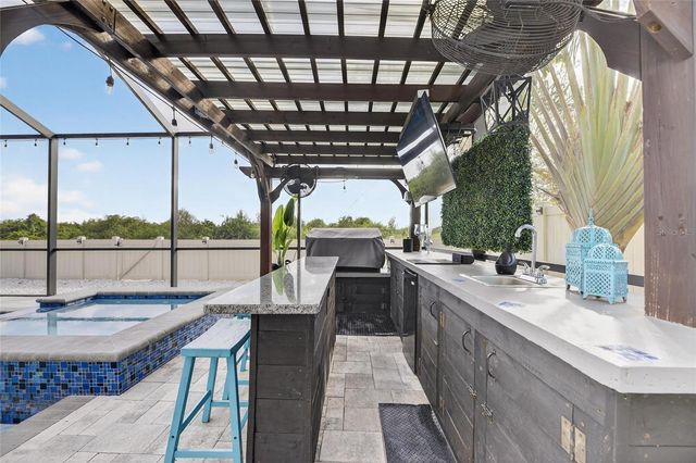 9847 SAGE CREEK DRIVE, Sun City Center, FL 33573