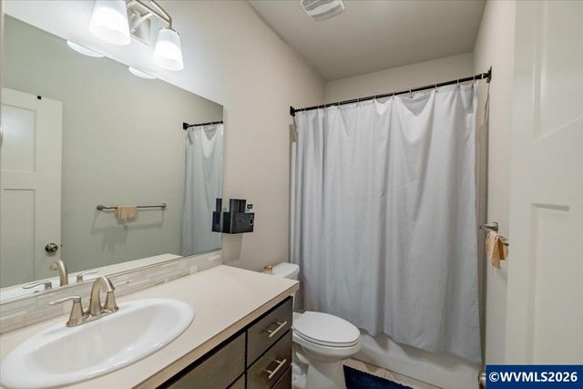 1548 Nolan Av SE, Albany, OR 97322