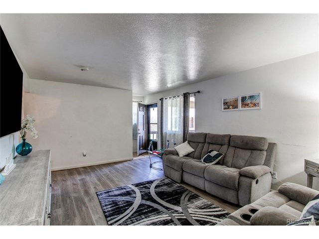 14220 E 22nd Pl, Aurora, CO 80011