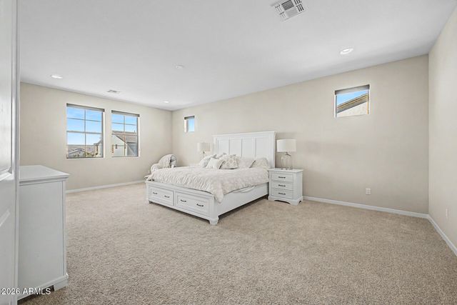 2296 E CANARY Drive, Gilbert, AZ 85297