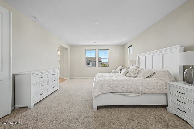 2296 E CANARY Drive, Gilbert, AZ 85297
