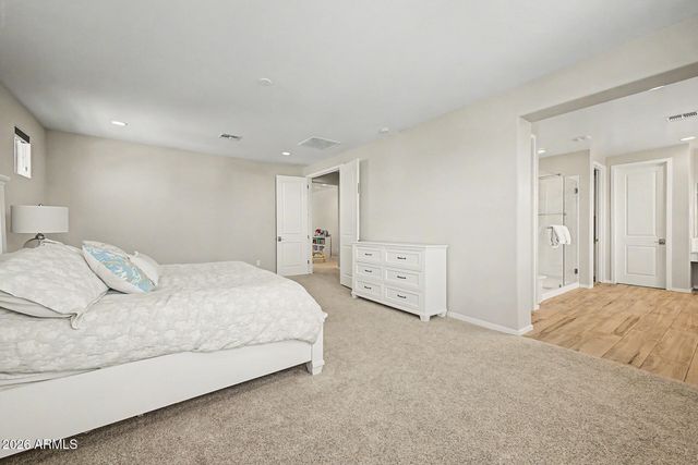 2296 E CANARY Drive, Gilbert, AZ 85297