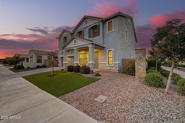 2296 E CANARY Drive, Gilbert, AZ 85297